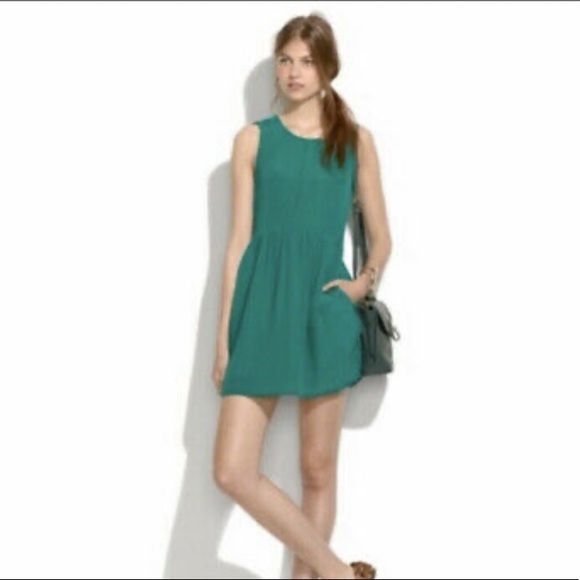 Madewell Dresses & Skirts - Madewell Green 100% Silk Fully Lined Mini Dress size 4
